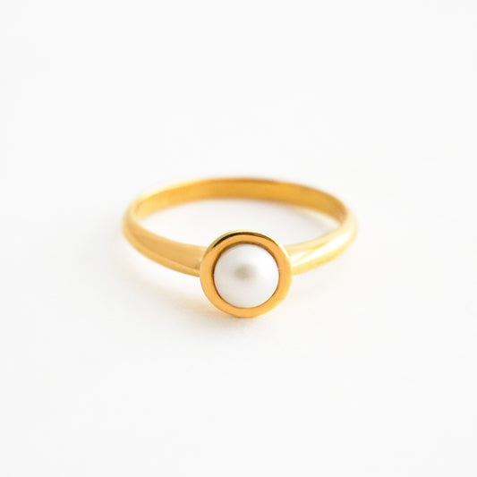 Anillo copa con perla Oro 18k