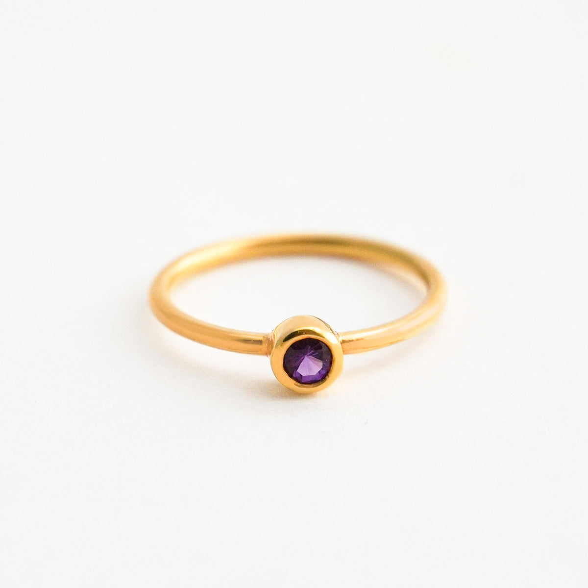 Anillo Odín piedra natural  Oro18k
