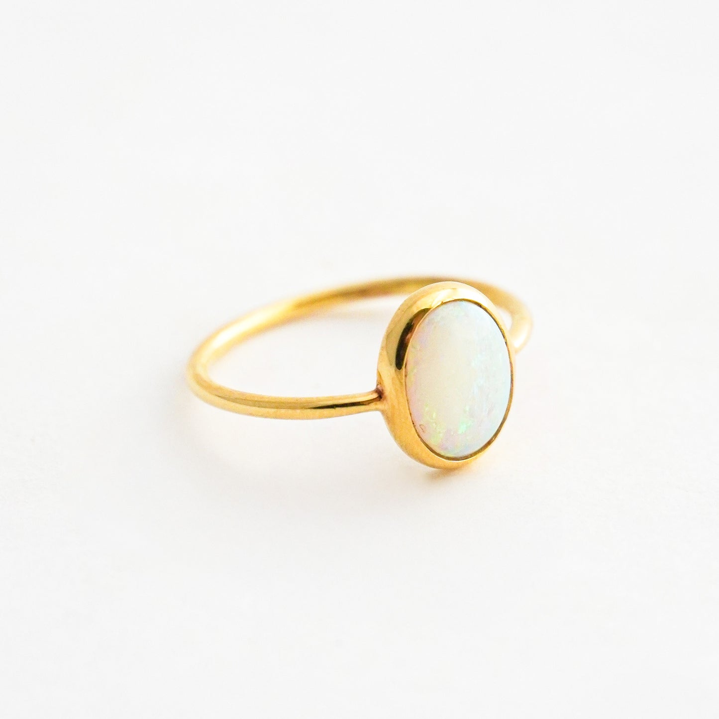Anillo ópalo andino oro 18k