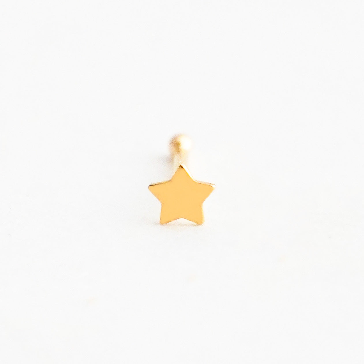 Piercing de Nariz Estrella Tipo Stud en Oro 18K