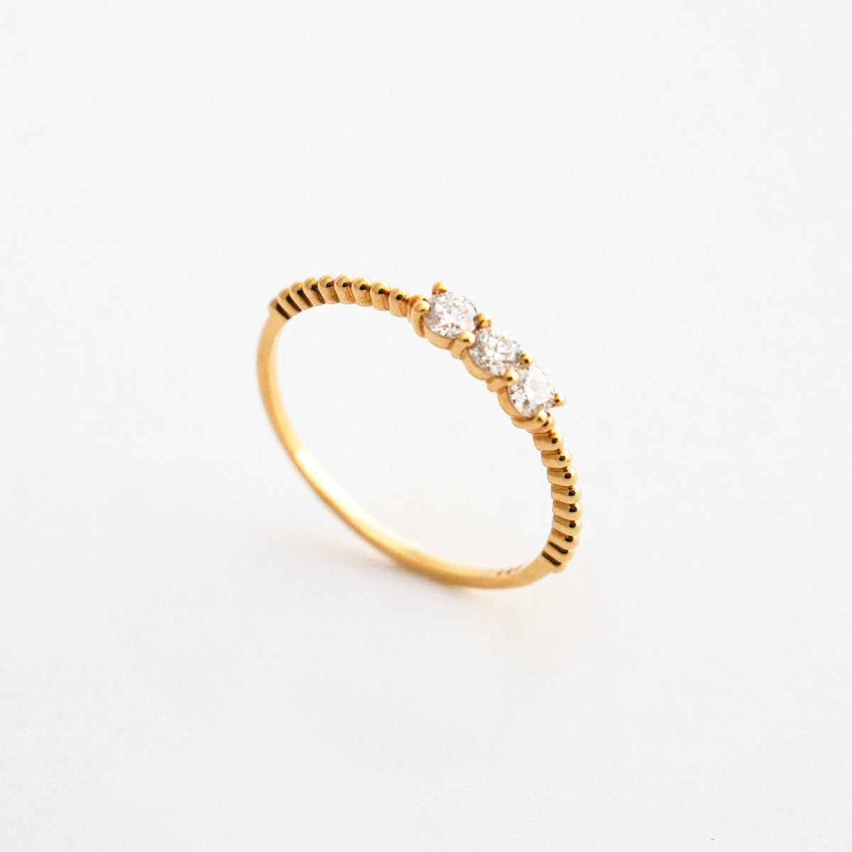 Anillo Ribe Presente Pasado y Futuro con Diamantes 0.25 cts en Oro 18K