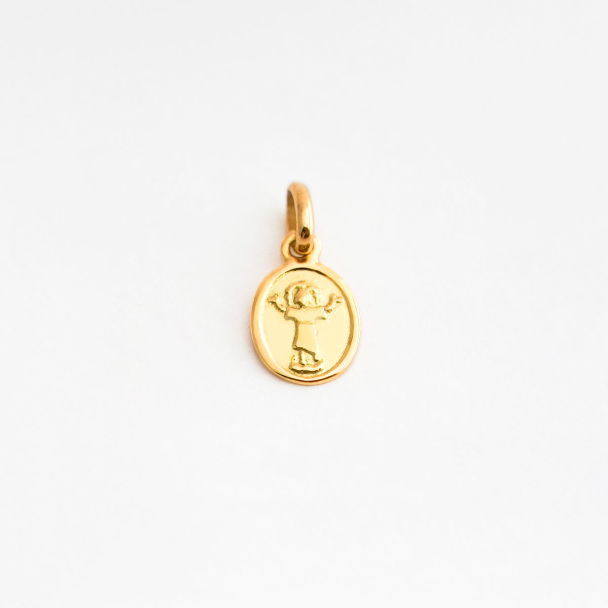 Medalla Divino Niño Pequeña en Oro 18K