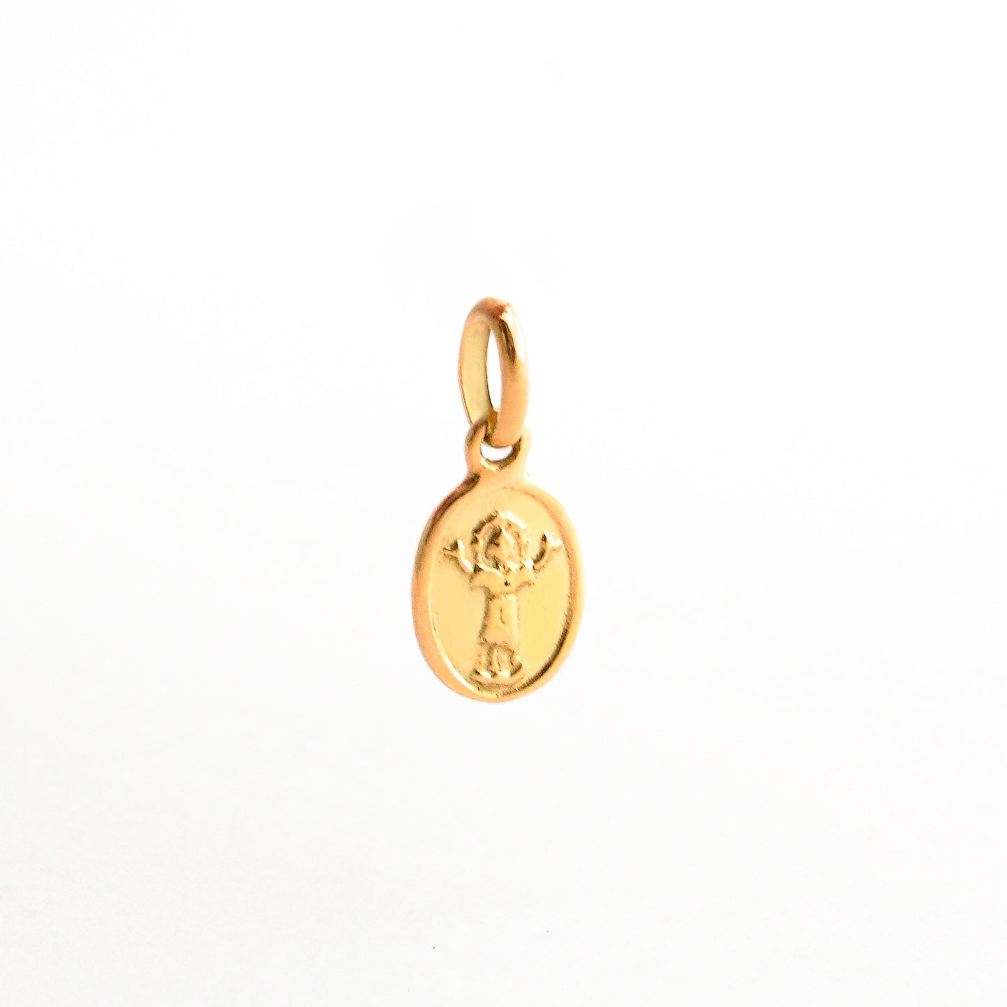 Medalla Divino Niño Pequeña en Oro 18K