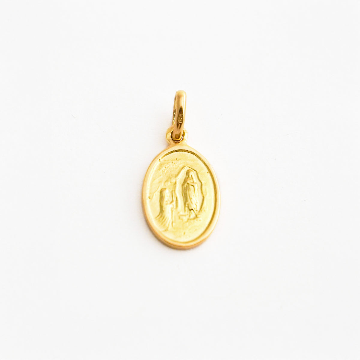 Escapulario Virgen de Fátima Oval en Oro 18K