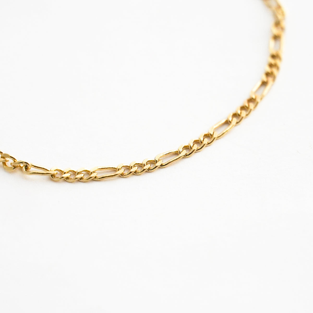 Pulsera Cartier Fine 2.2mm Regulable en Oro 18K