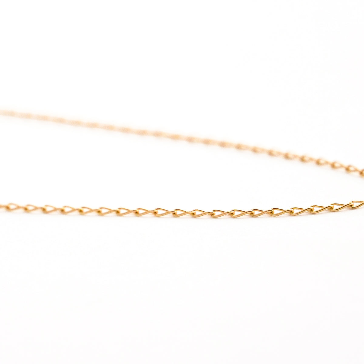 Cadena Bilbao Delicate en Oro 18K