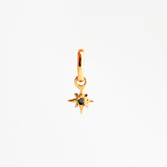 Dije Estrella del Norte Mini con Diamante Natural Negro en Oro 18K