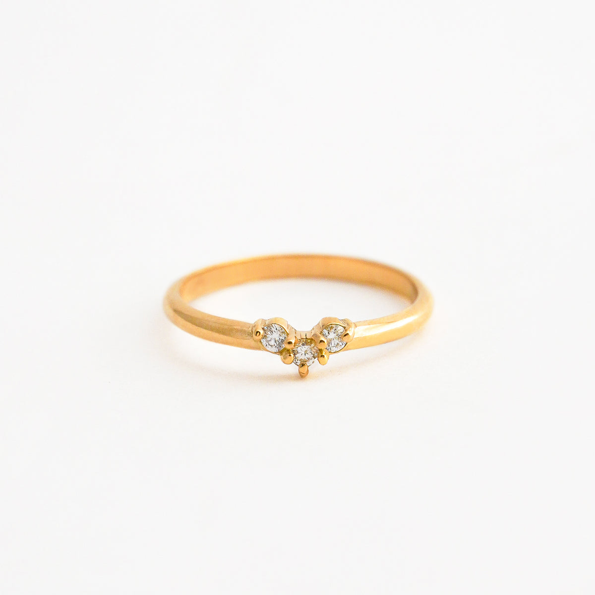 Anillo Trilogía de Amor con Diamantes Naturales en Oro 18K
