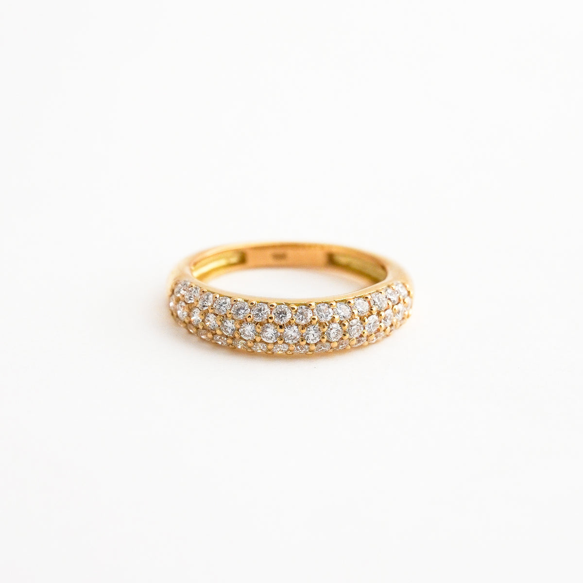 Anillo Cupula Bold con Diamantes Naturales en Oro 18K