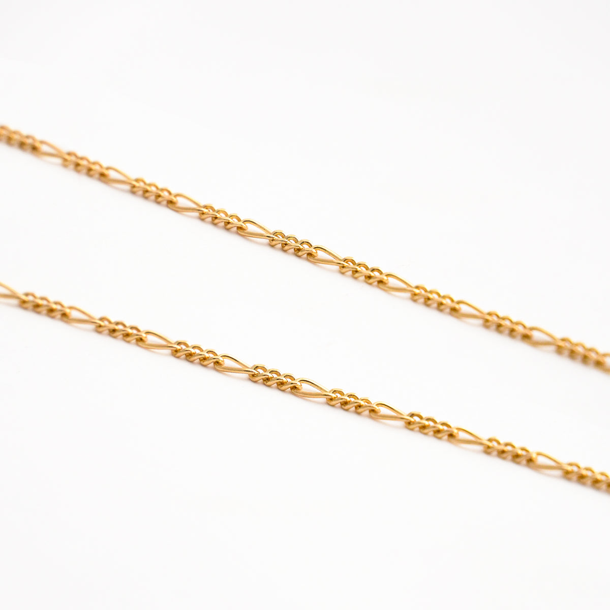 Cadena Clásica Cartier Mediana 2 mm 60 cm Oro 18K