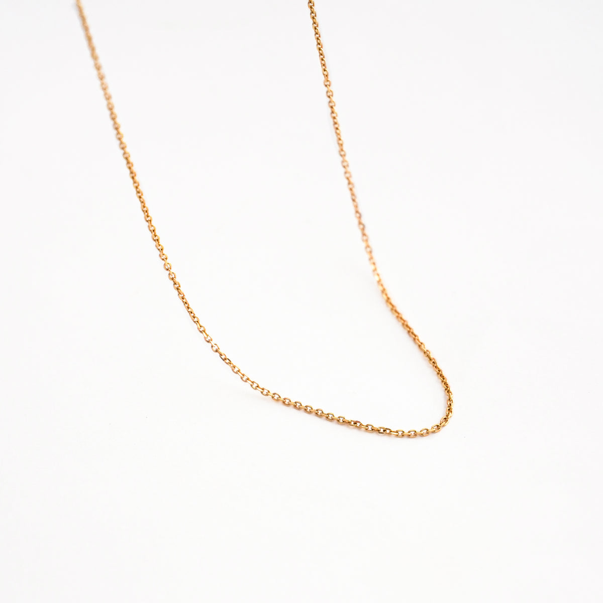 Cadena Prisma Fine Regulable Bolita en Oro 18K
