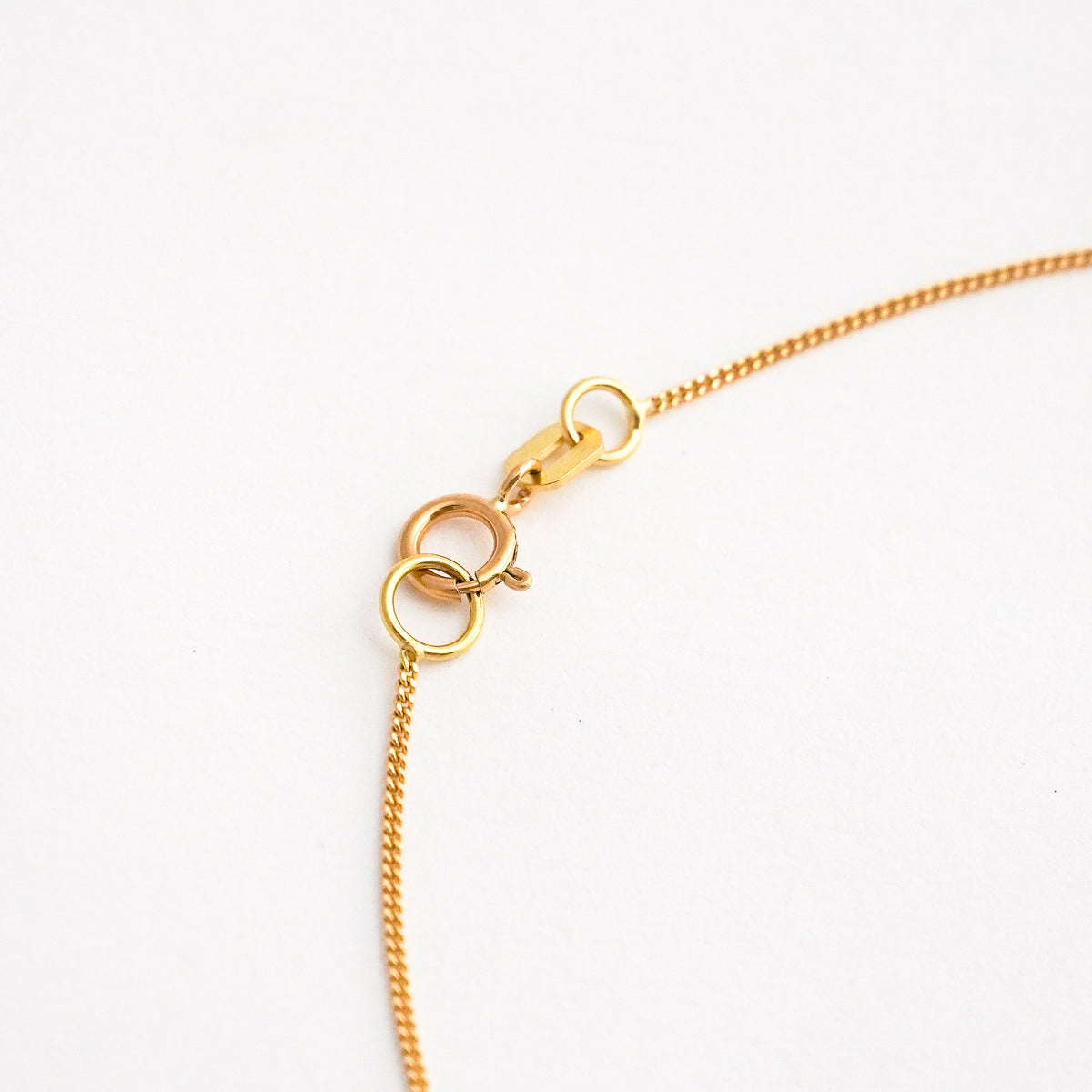 Cadena Pancer Fine en Oro 18K