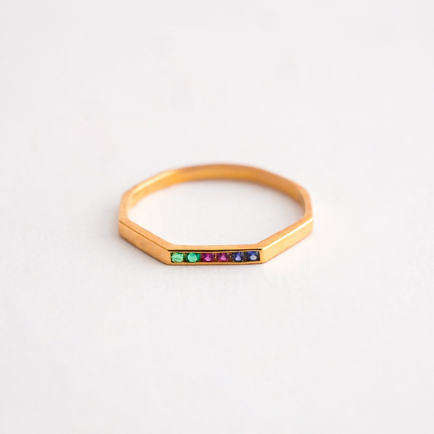 Anillo Octogonal Multi Stone en Oro 18K