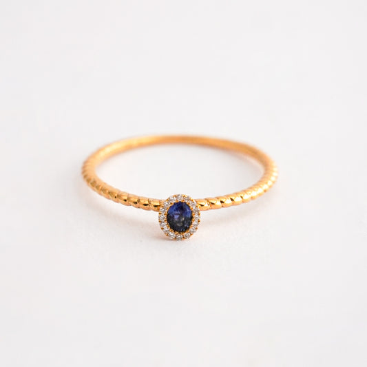Anillo Ribe Imperial Zafiro Oval en Oro 18K