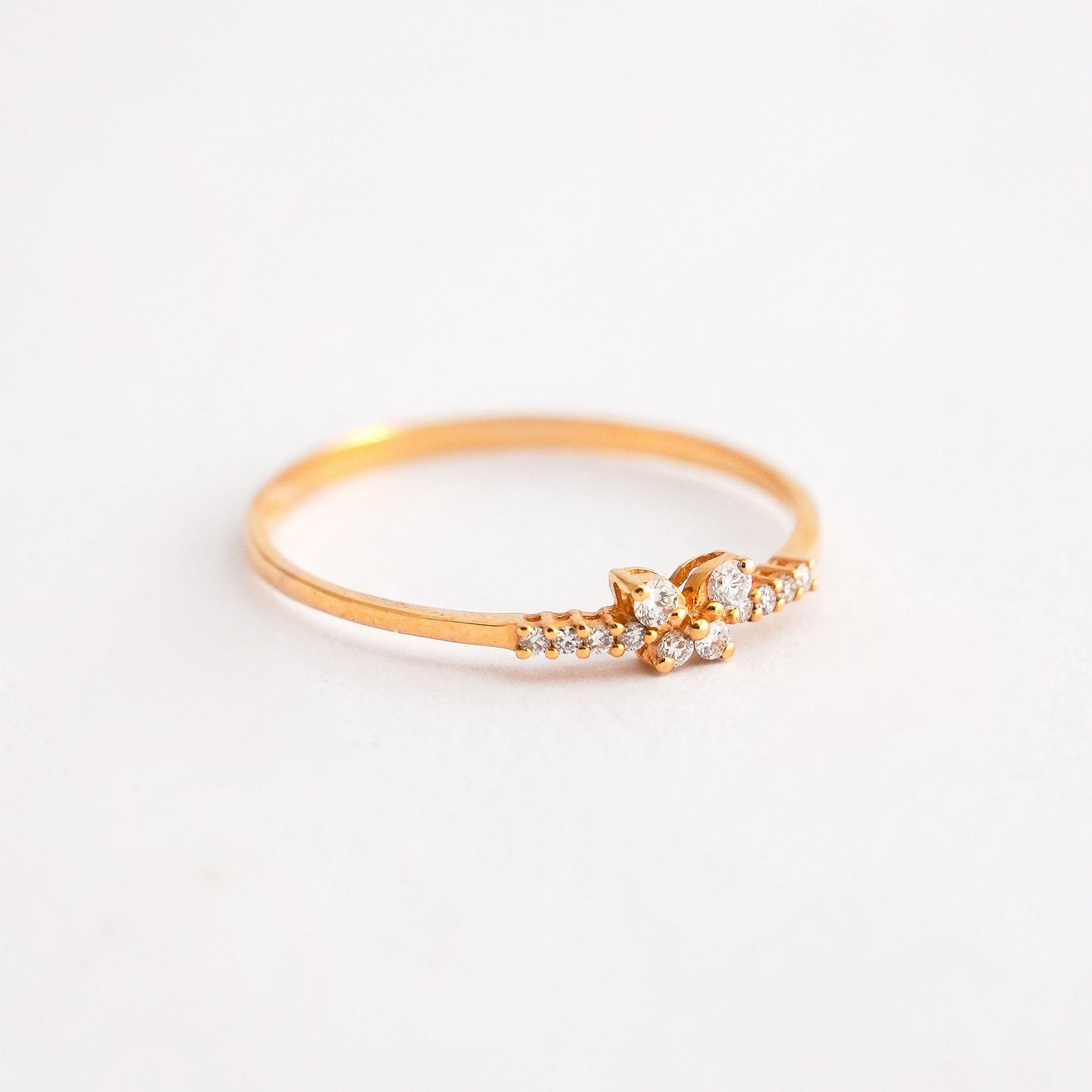 Anillo Mariposa Rivier con diamantes naturales en Oro 18k