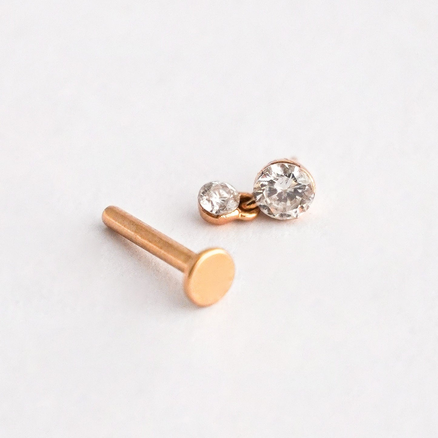 Piercing double dancing diamond en Oro18k con diamantes naturales