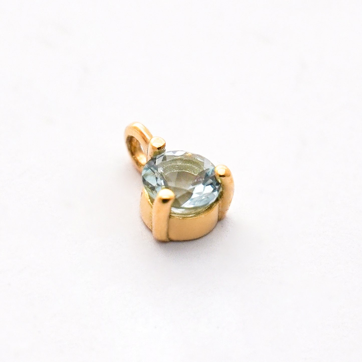 Dije Aguamarina Oro 18K