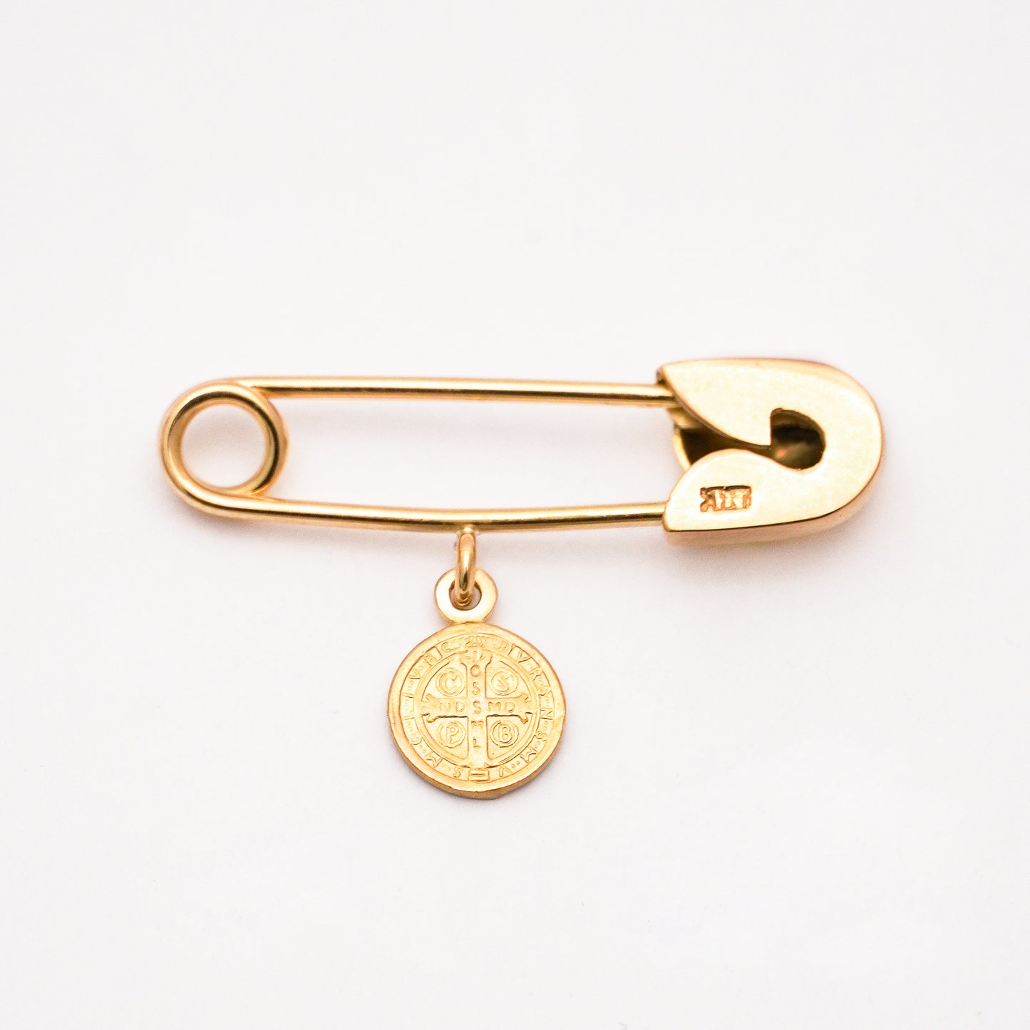 Imperdible San Benito en Oro18k