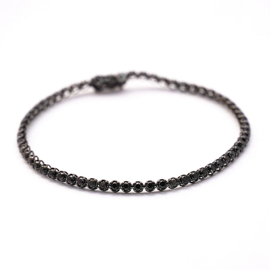 Tenis en Oro Negro 18K, estilo copa con Diamantes Negros