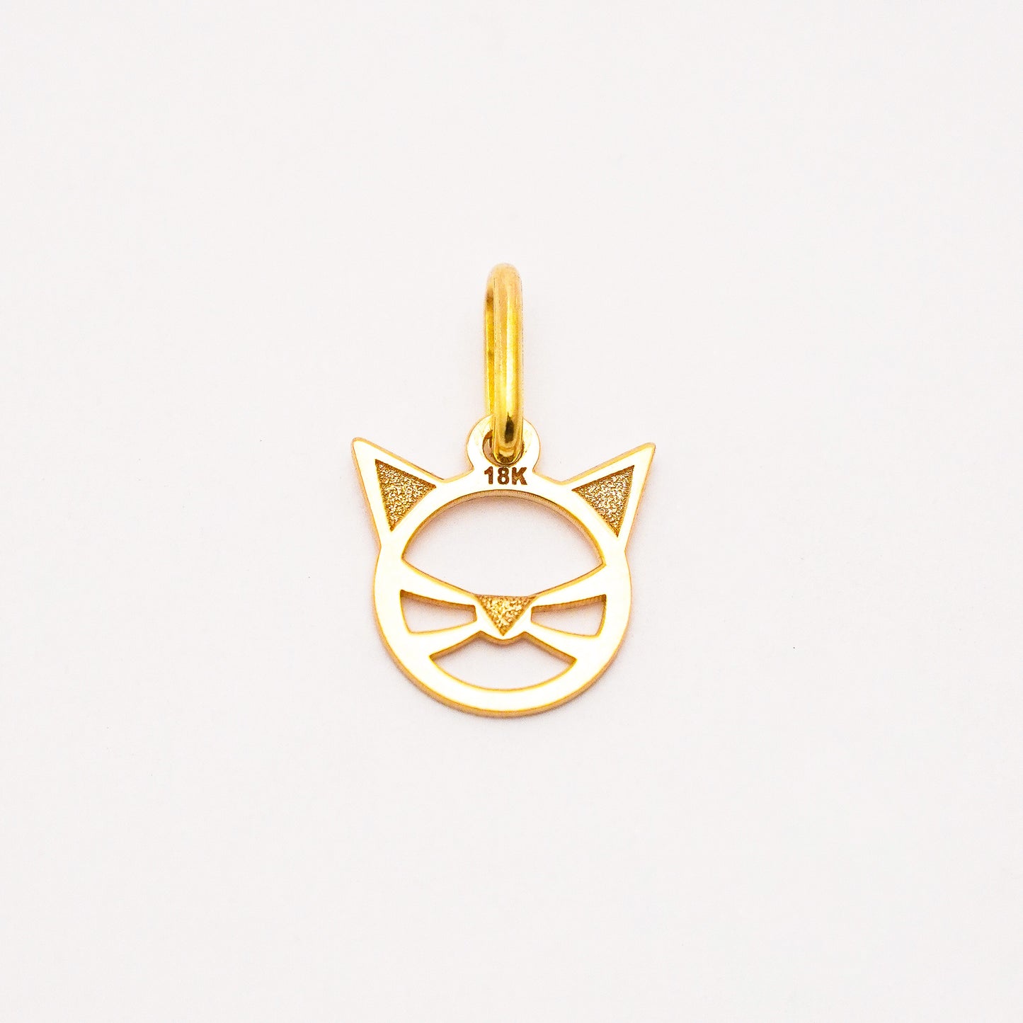 Dije mini gatito Oro18k