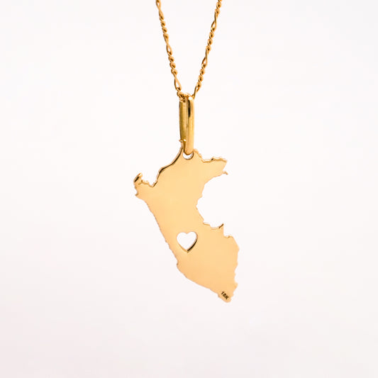 Dije mapa de perú corazón Oro18k