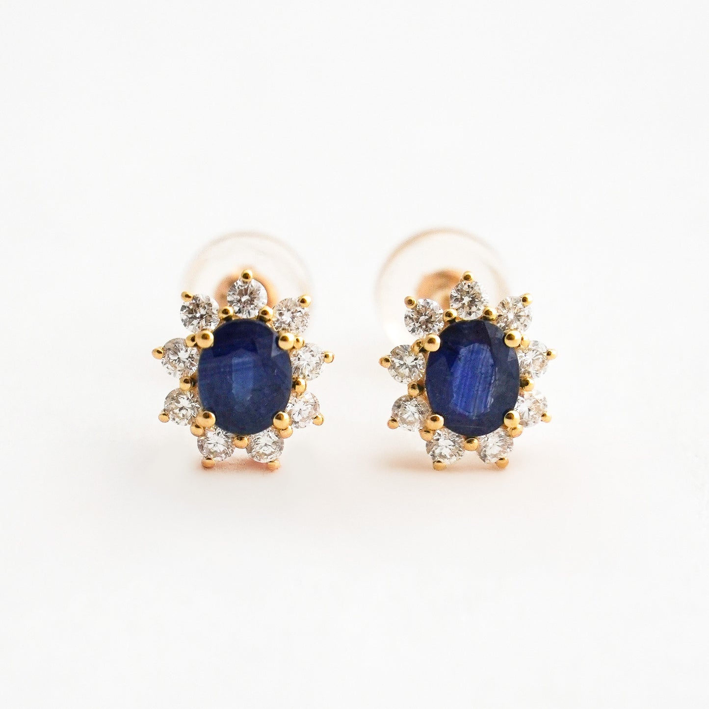 Aretes brillo imperial con zafiro y diamantes naturales en Oro18k amarillo