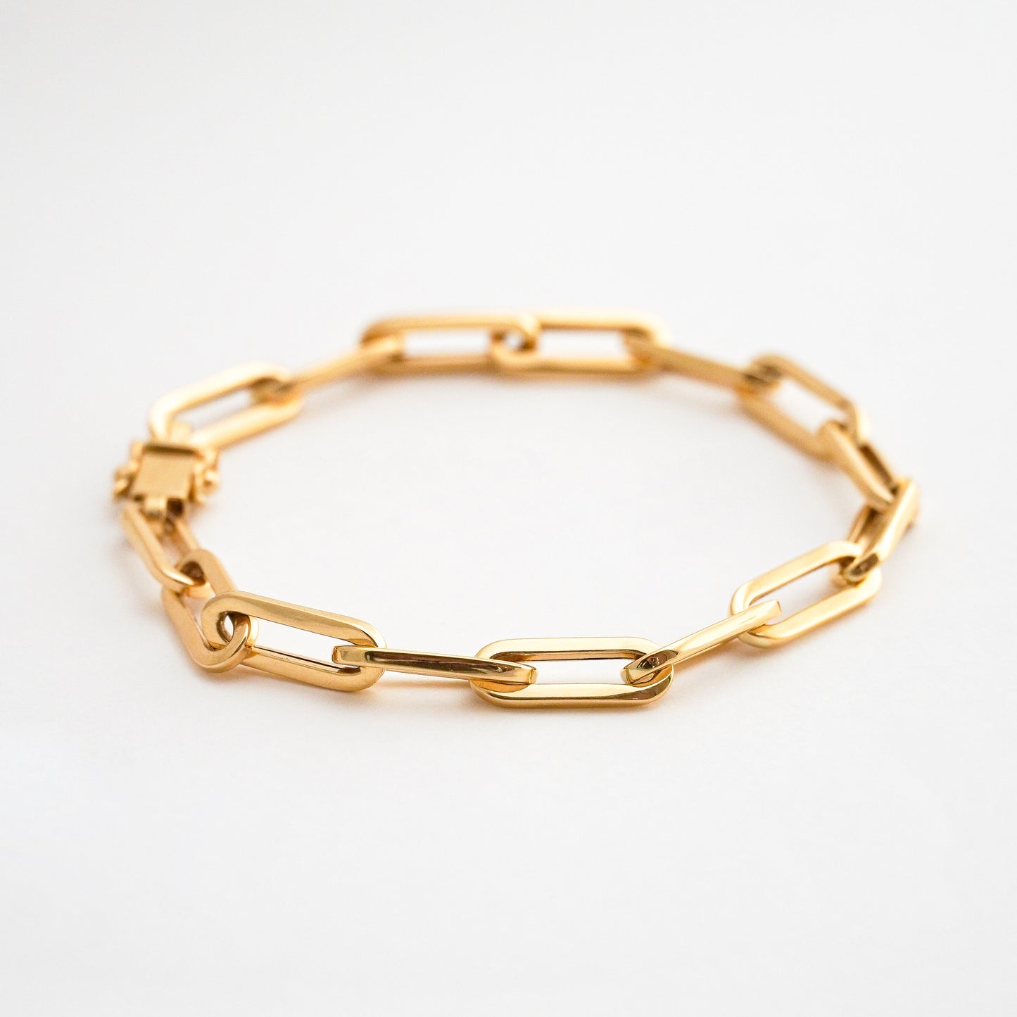 Pulsera clip gruesa hombre 21 cm en oro 18k