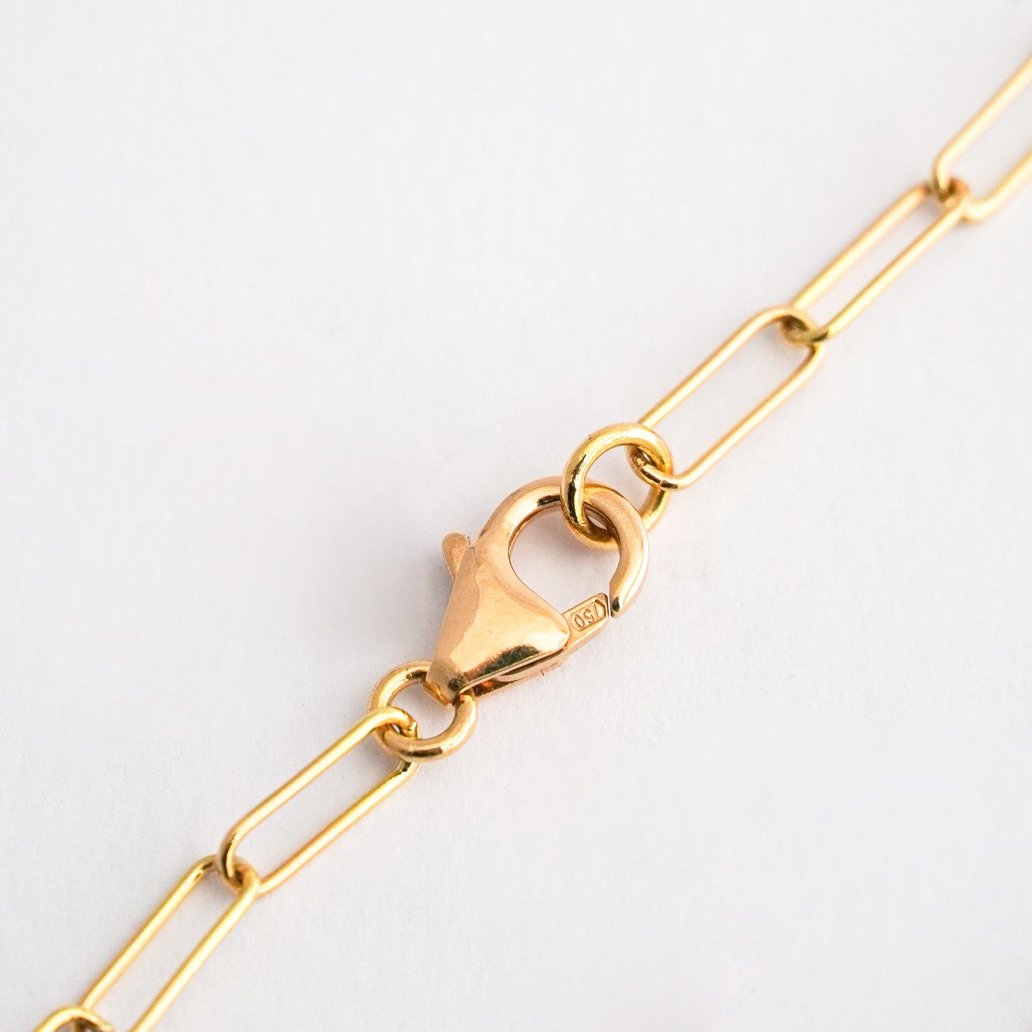 Pulsera Paper Clip en oro 18k