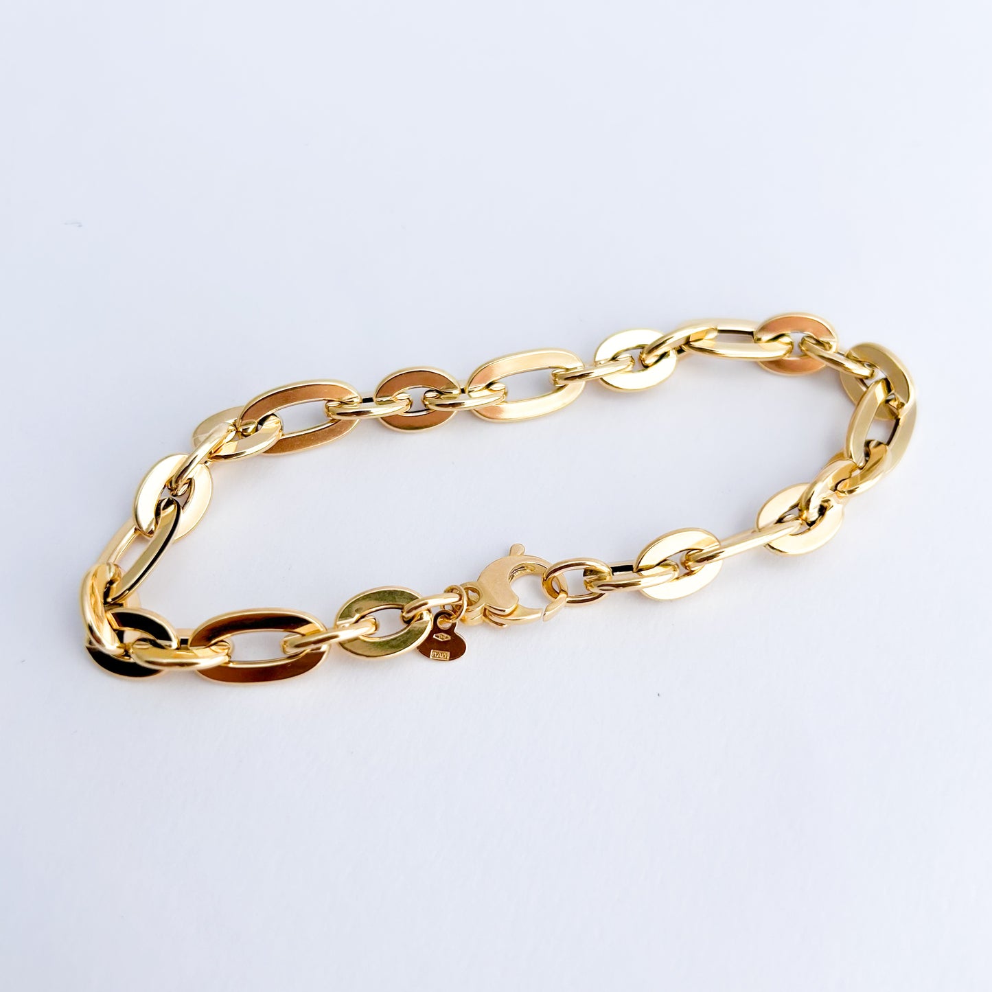 Pulsera eslabón plano oro 18k