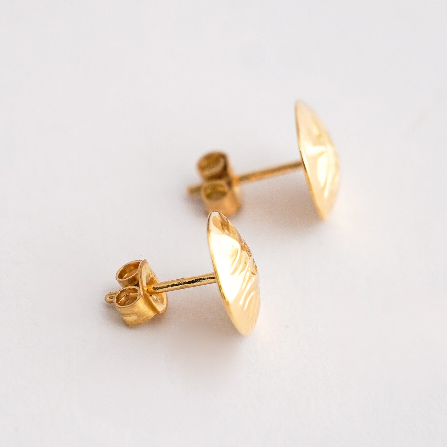 Aretes Dunas en oro 18k