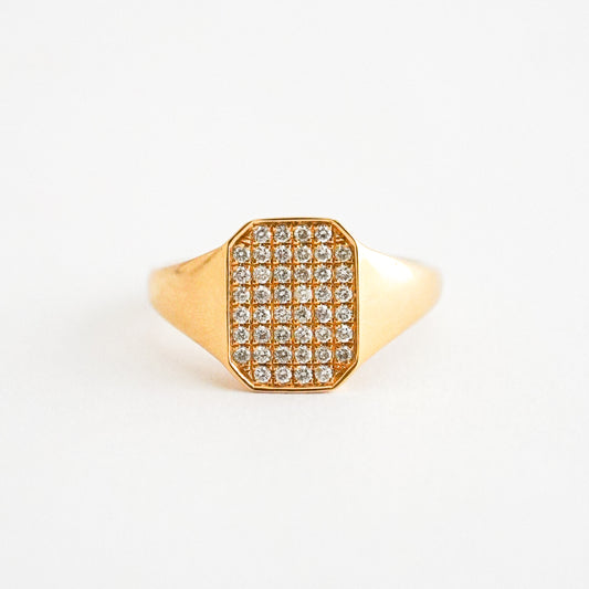 Anillo chevalier emerald con diamantes naturales Oro18k