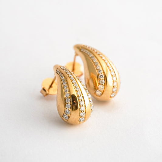Aretes Gota Drop bombé con diamantes en oro 18k