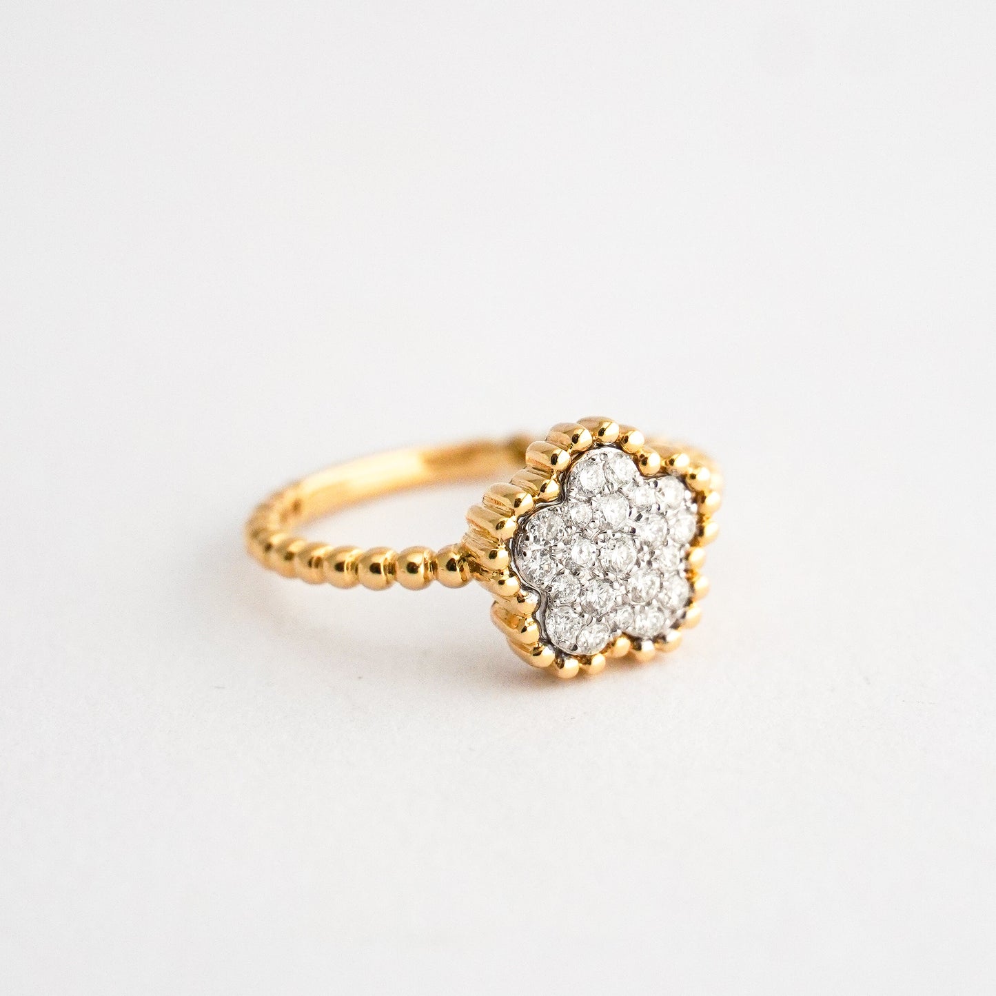 Anillo Blóm en Oro blanco y amarillo con diamantes naturales Oro18k