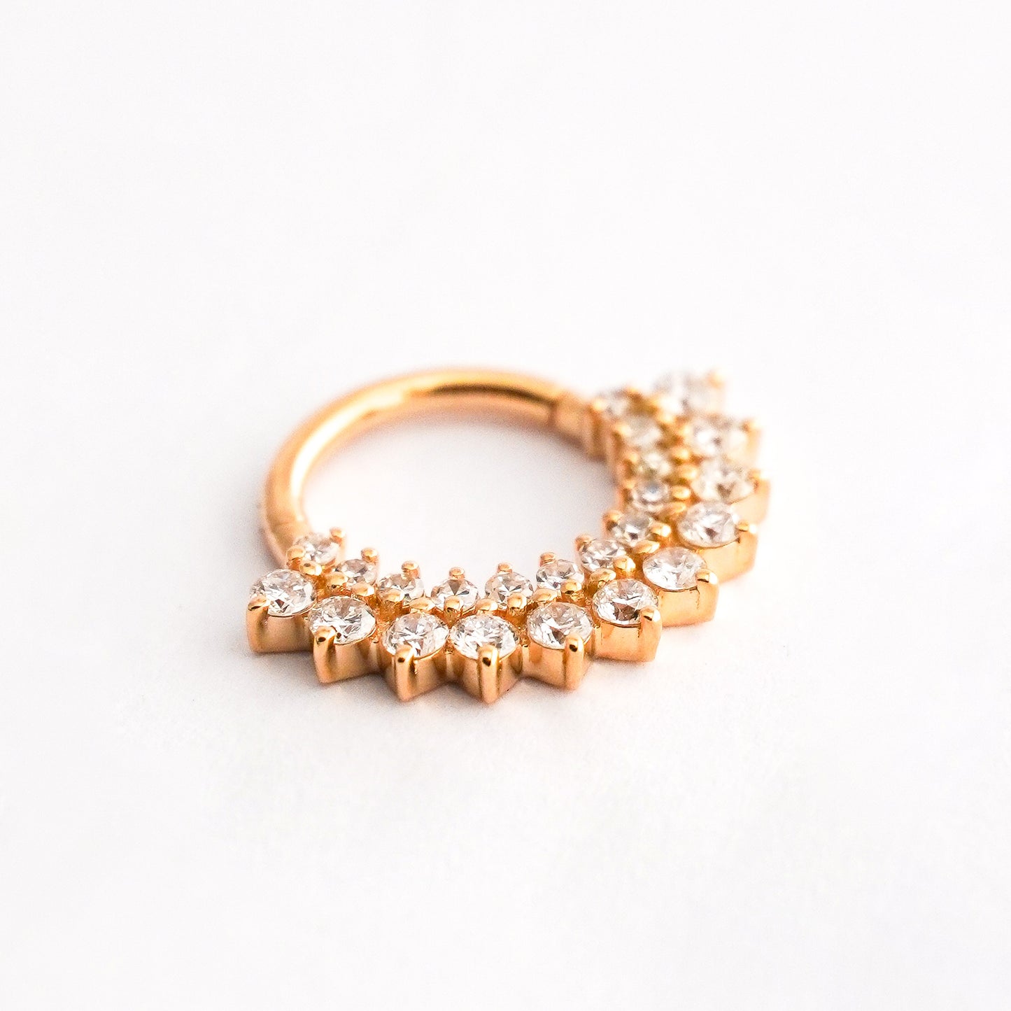 Clicker brillo imperial en Oro18k Daith - Piercing