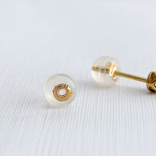 Seguro mariposa para arete en Oro18k con silicona