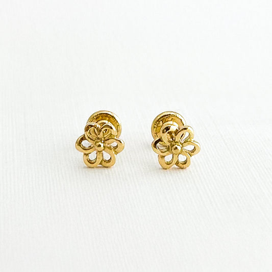 Aretes flor calada oro 18k