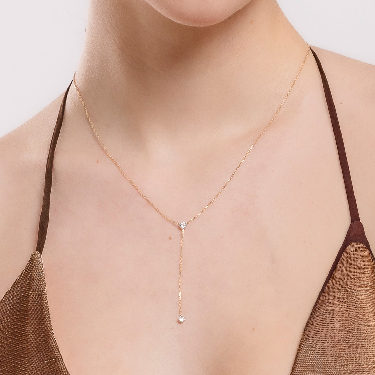 Gargantilla Vertical Light Diamantes Oro 18K