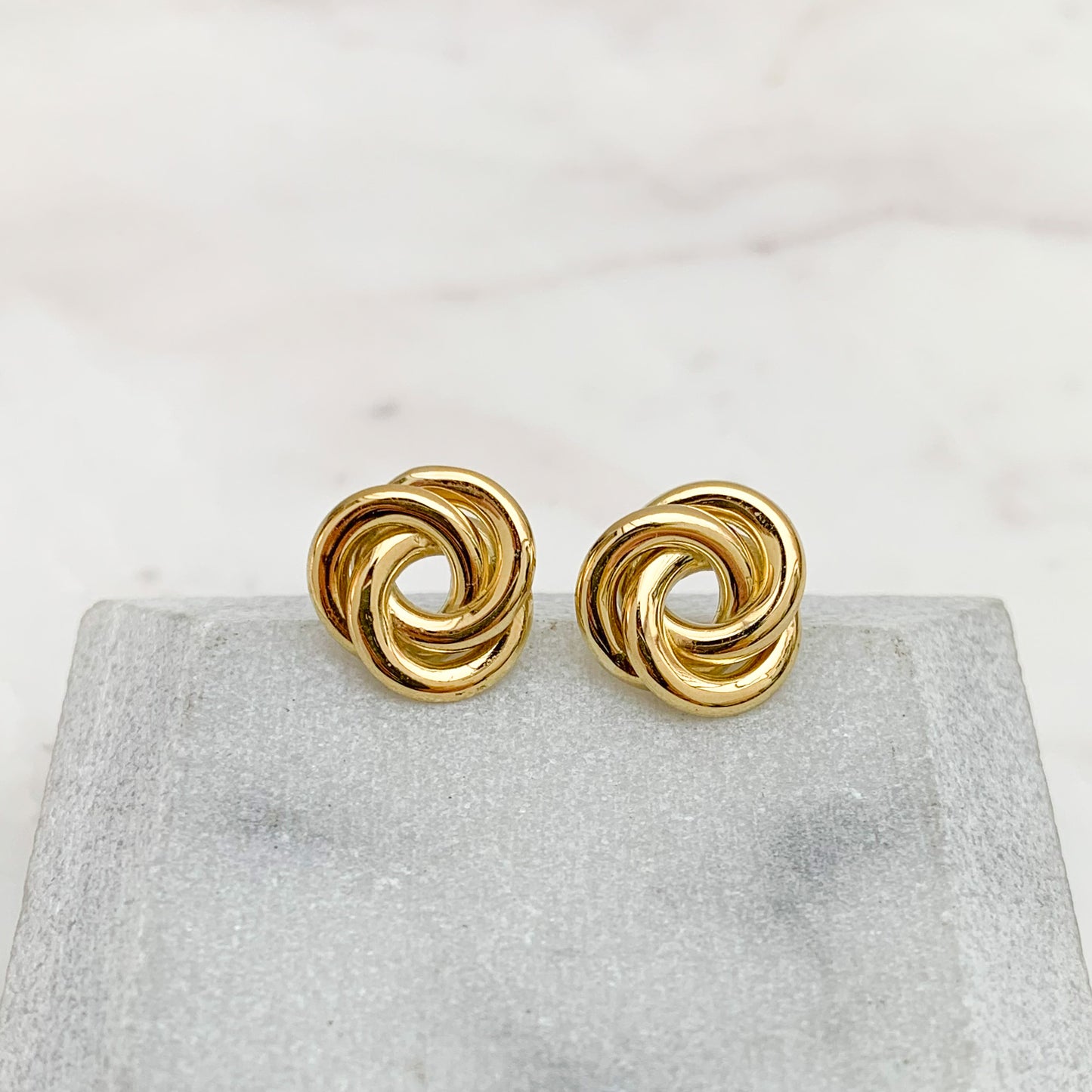 Aretes Nudo Grueso Oro18k